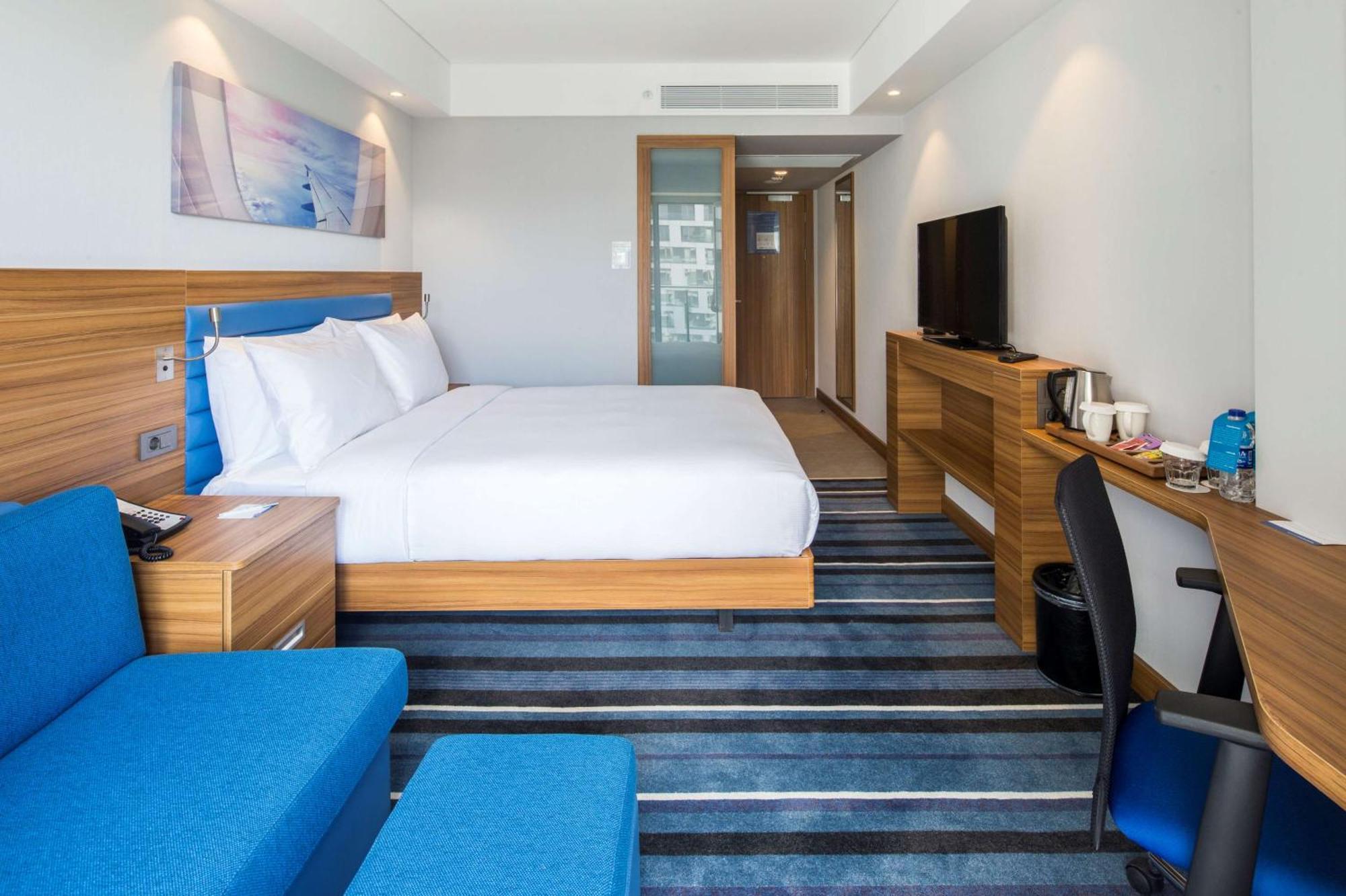 Hampton By Hilton Istanbul Kurtkoy Hotell Eksteriør bilde